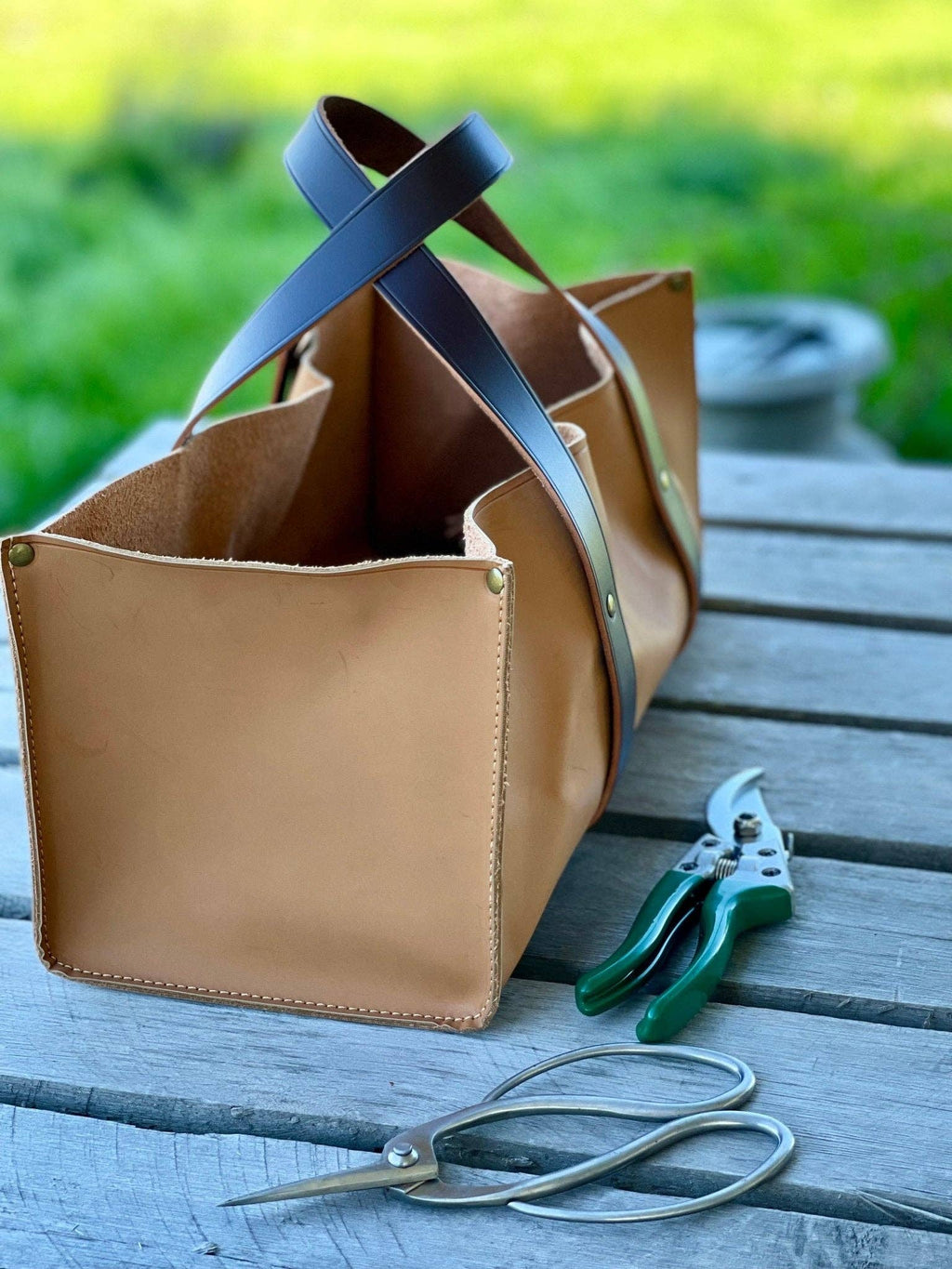 The Heritage Leather Garden Tool Bag | Hand-Finished Full-Grain Leather