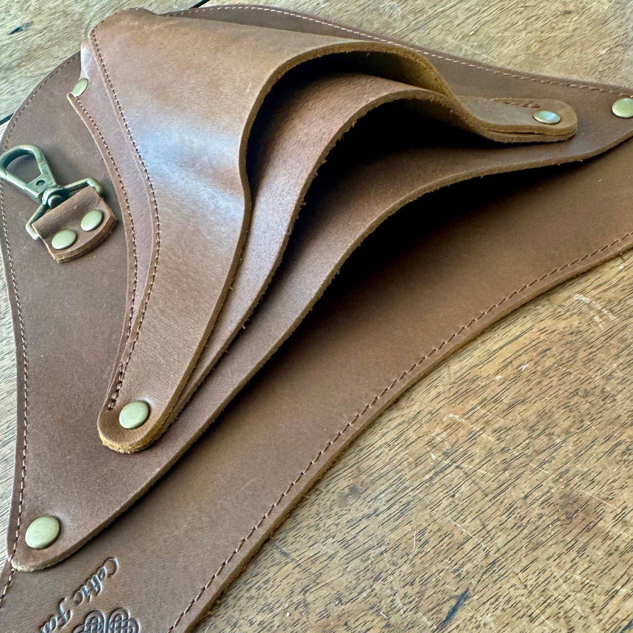 The Artisan Leather Gardener’s Belt | Full-Grain Tool Holster