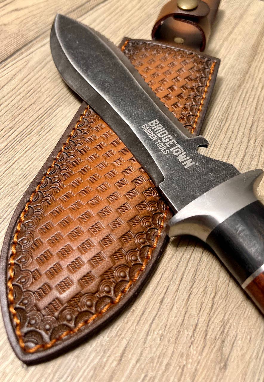 The Hero Hori: Heritage Gardening Knife & Sheath Set